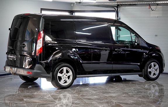 Ford Transit Connect 4 of 5