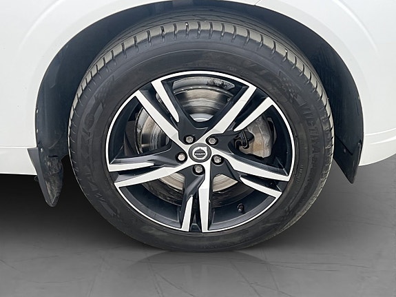 Volvo XC60 29 of 30