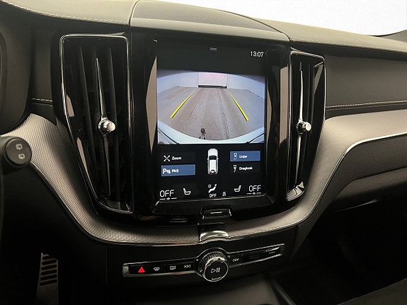 Volvo XC60 15 of 30
