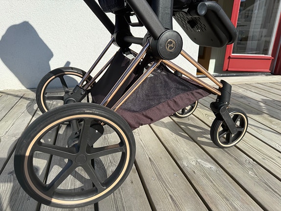 Product image 16 of 16