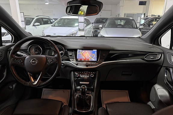 Opel Astra 8 of 9
