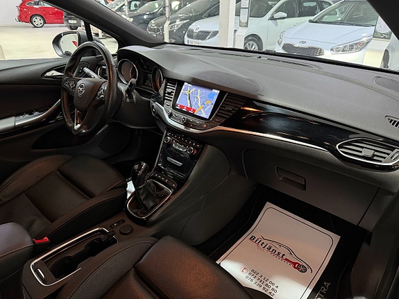 Opel Astra 7 of 9