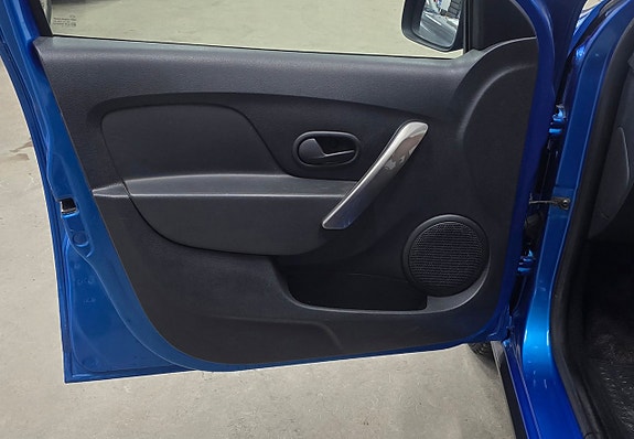 Dacia Sandero Stepway 8 of 17