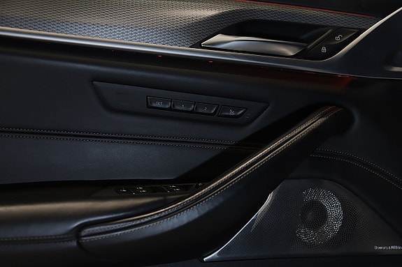 BMW M550d 13 of 19