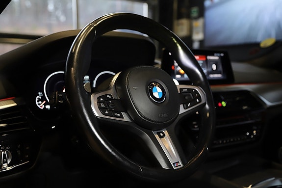 BMW M550d 8 of 19