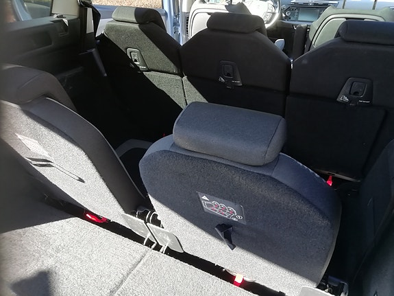 Citroen Grand C4 Picasso 5 of 5