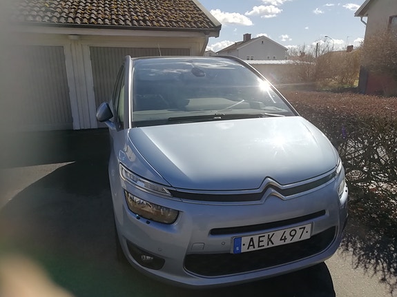 Citroen Grand C4 Picasso 2 of 5