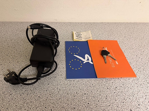 Product image 4 of 6