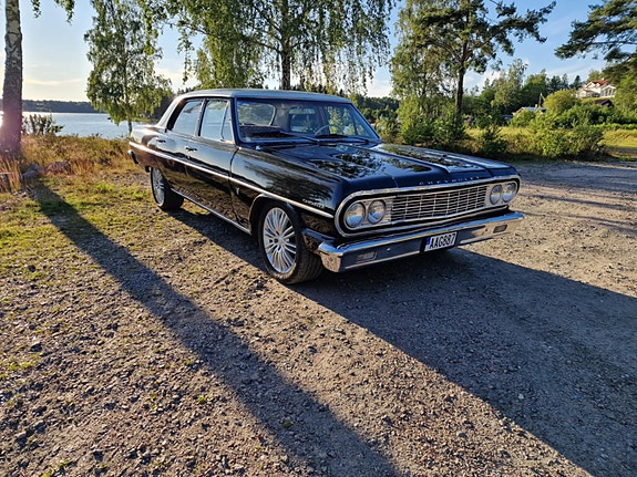 Chevrolet Chevelle 2 of 5