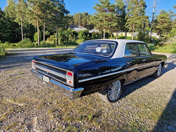 Chevrolet Chevelle 3 of 5