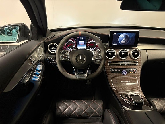Mercedes-Benz AMG GT Black Series 14 of 29