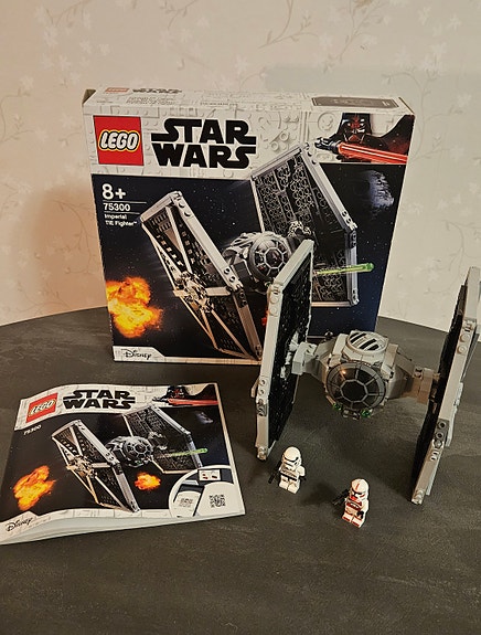 LEGO Star Wars 75300 Imperial TIE Fighter