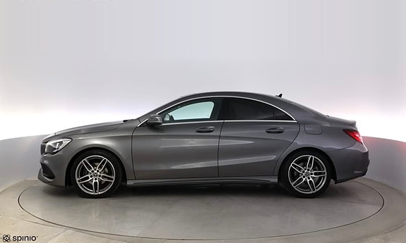 Mercedes-Benz CLA200 5 of 5