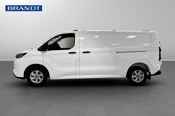 Ford Transit Custom 3 of 5