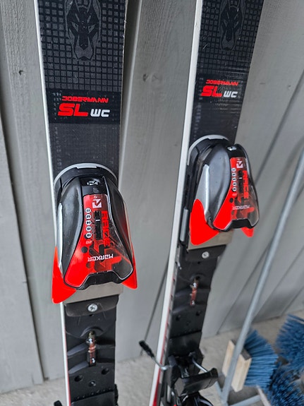 Product image 2 of 9