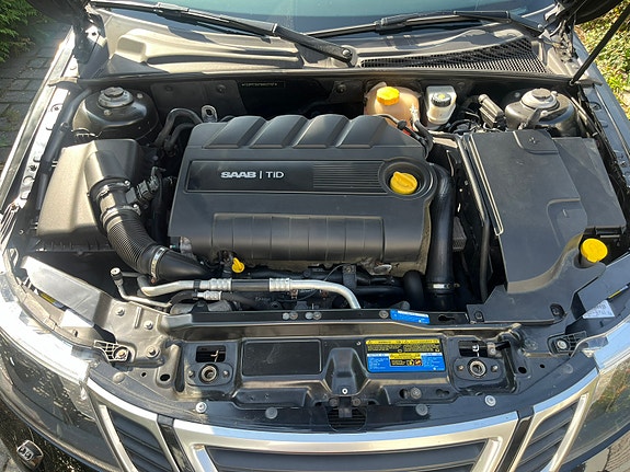 Saab 9-3 6 of 8