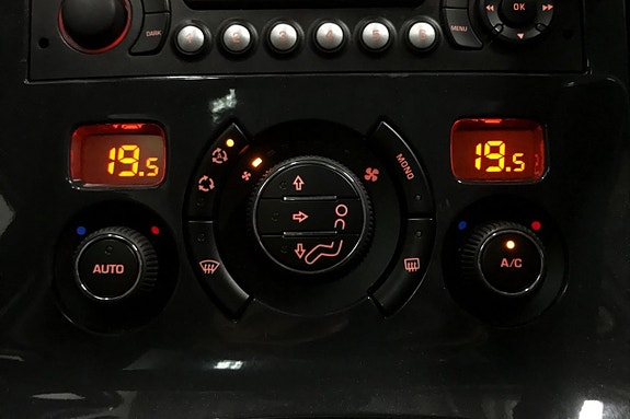 Peugeot 3008 22 of 26