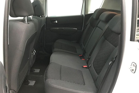 Peugeot 3008 14 of 26