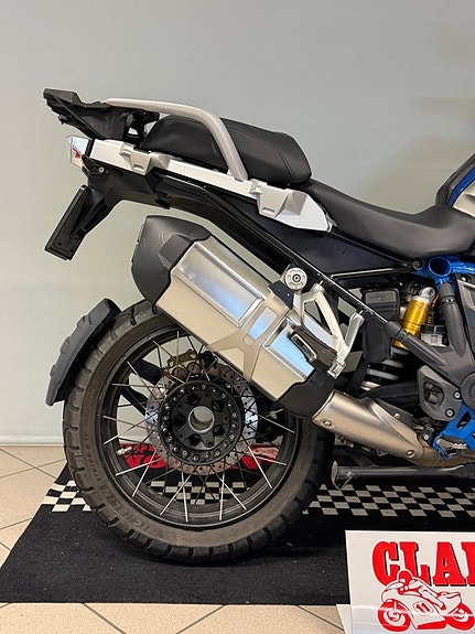 BMW R 1200 GS 4 of 5