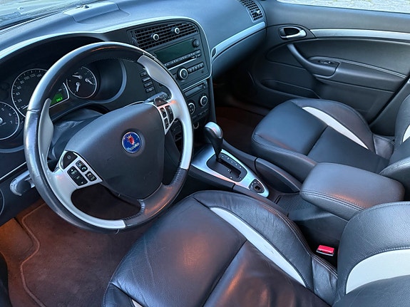 Saab 9-3 12 of 18