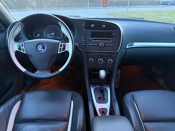 Saab 9-3 11 of 18