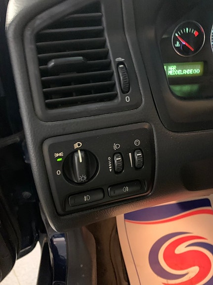 Volvo V70 18 of 23