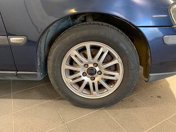 Volvo V70 21 of 23