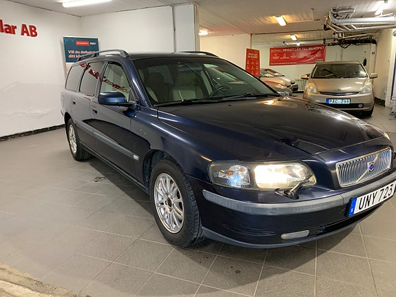 Volvo V70 20 of 23