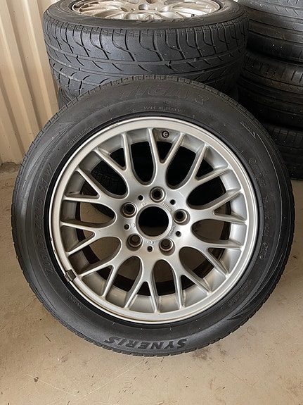 Product image 17 of 40