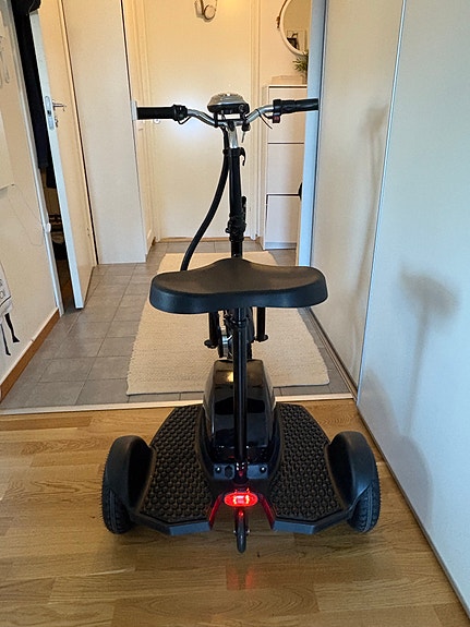 Product image 3 of 6