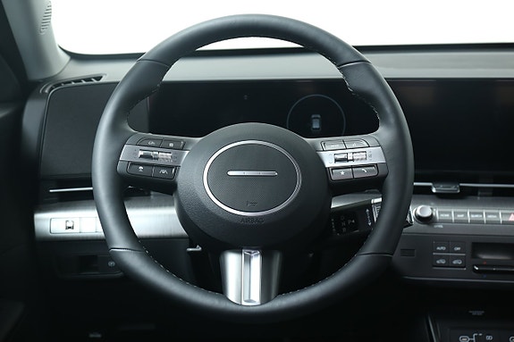 Hyundai Kona 13 of 23