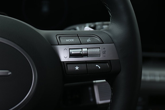 Hyundai Kona 16 of 23