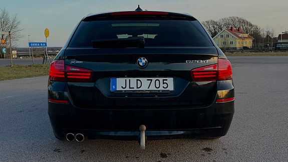 BMW 520d 5 of 12