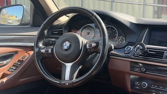 BMW 520d 11 of 12