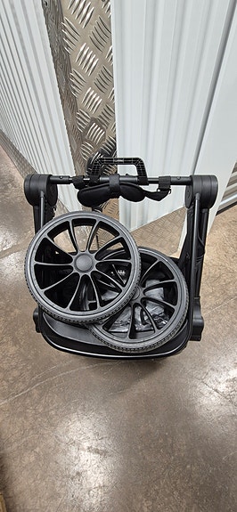 Product image 12 of 19