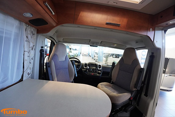 Malibu VAN 640 LE Automat 150hk 7 of 21