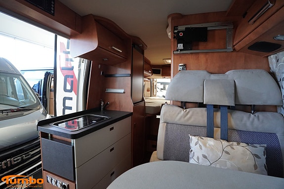 Malibu VAN 640 LE Automat 150hk 6 of 21