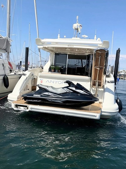 Azimut 43S Volvo Penta IPS-500 - Hydraulisk badplattform 3 of 5