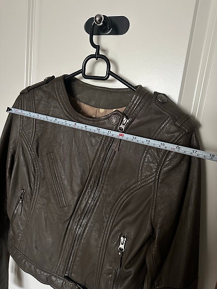 Product image 14 of 17