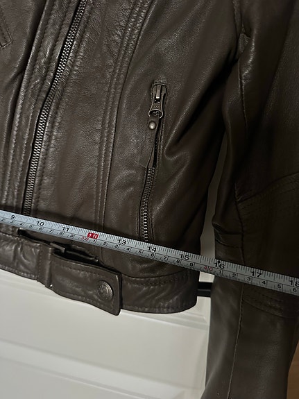 Product image 15 of 17