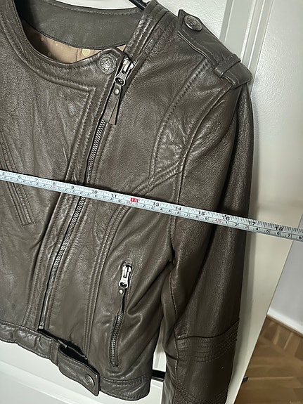 Product image 13 of 17