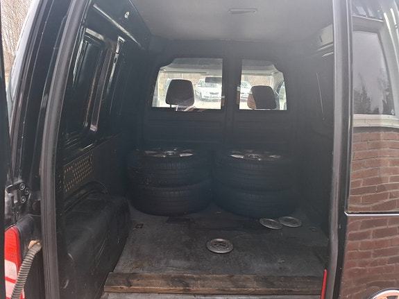 Volkswagen Caddy 9 of 9
