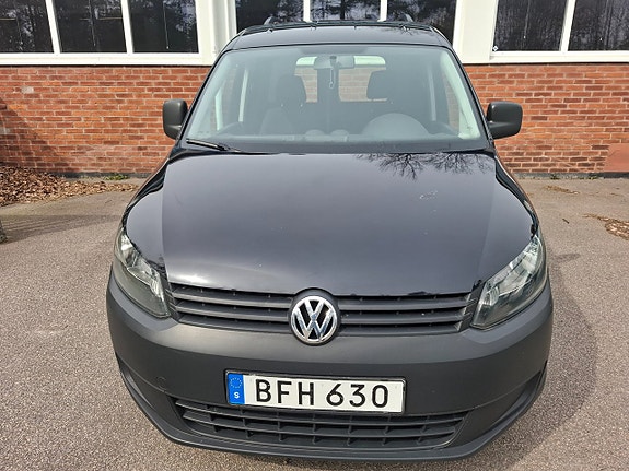 Volkswagen Caddy 2 of 5