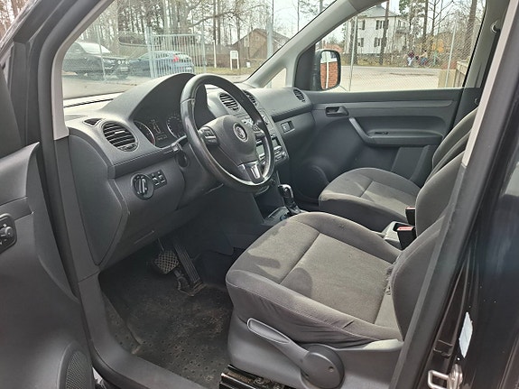 Volkswagen Caddy 6 of 9
