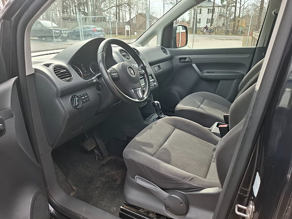 Volkswagen Caddy 7 of 9