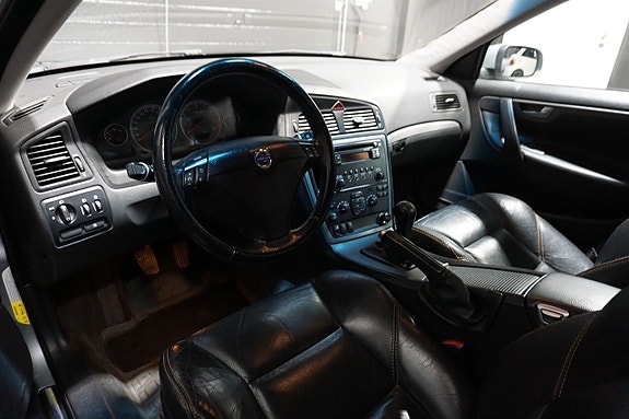 Volvo S60 13 of 20