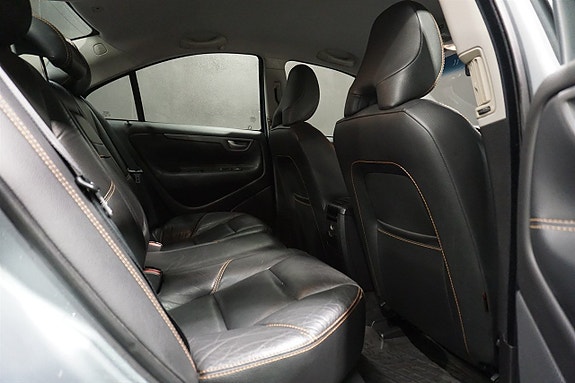 Volvo S60 10 of 20