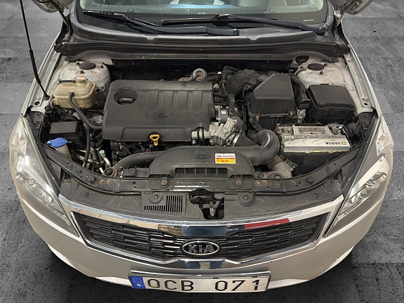 Kia Ceed 9 of 24
