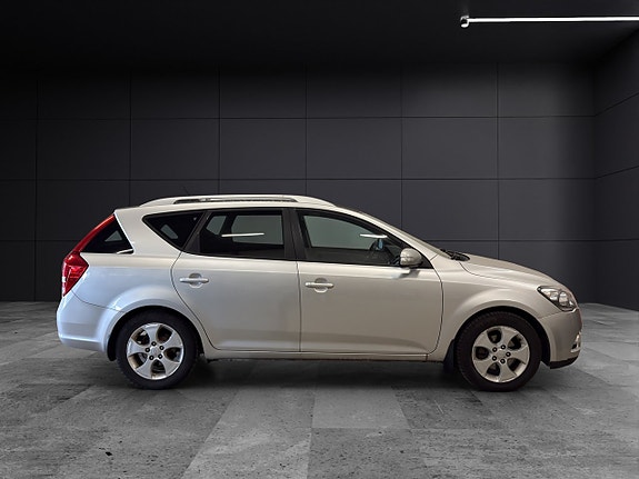 Kia Ceed 7 of 24