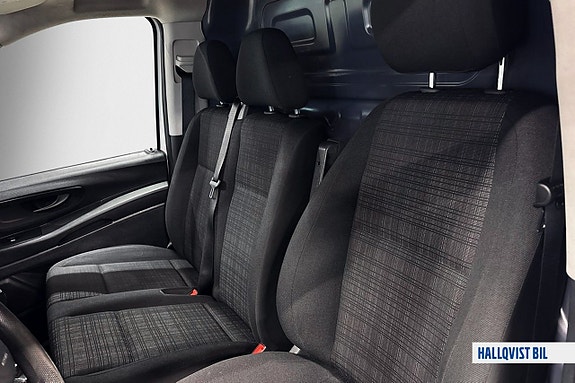 Mercedes-Benz Vito 110 14 of 24